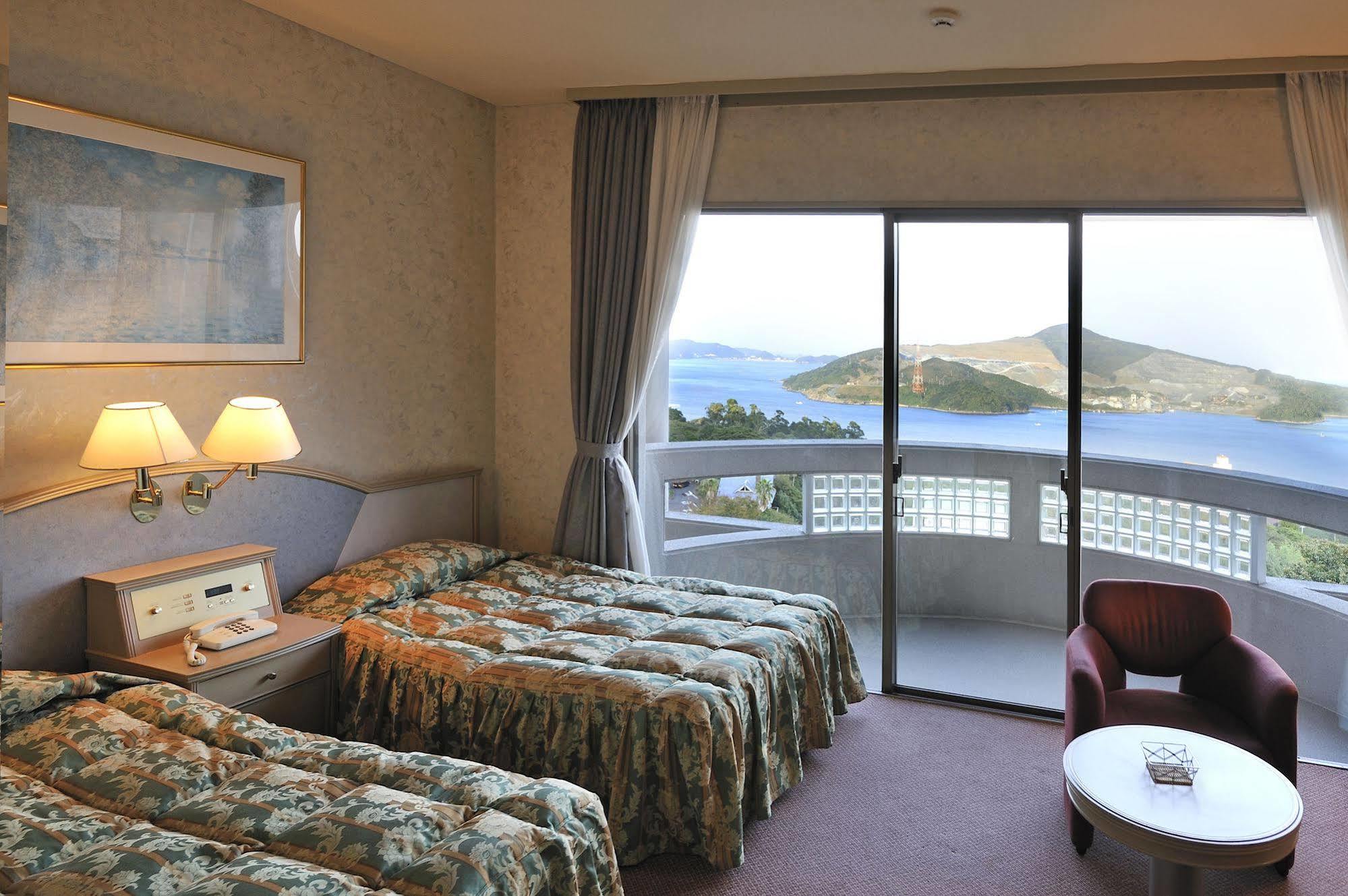 Izumigo Hotel Altia Toba Luaran gambar